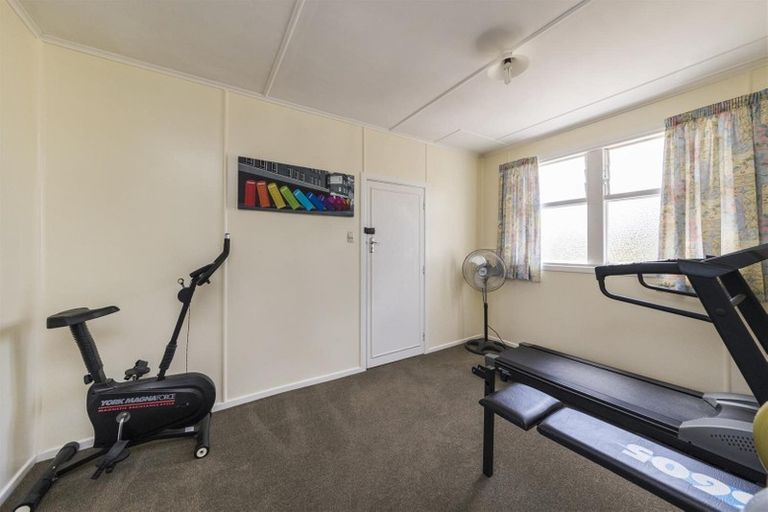 Photo of property in 60 Skerman Street, Marton, 4710