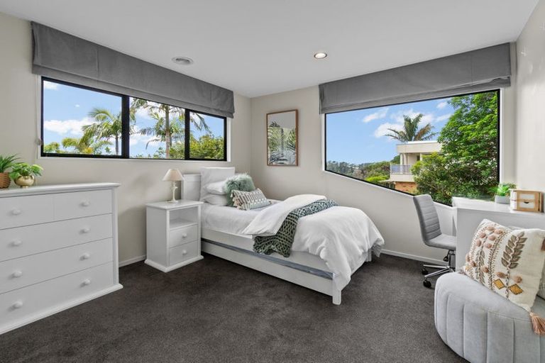 Photo of property in 127 Onetaunga Road, Chatswood, Auckland, 0626