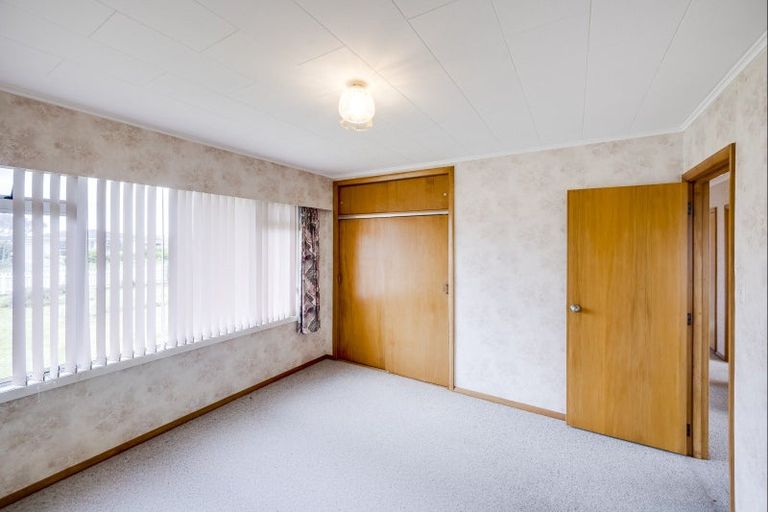 Photo of property in 43 Holyrood Street, Taradale, Napier, 4112