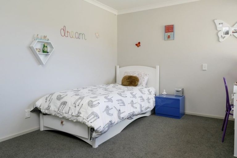 Photo of property in 78 Dalmore Way, Acacia Bay, Taupo, 3385