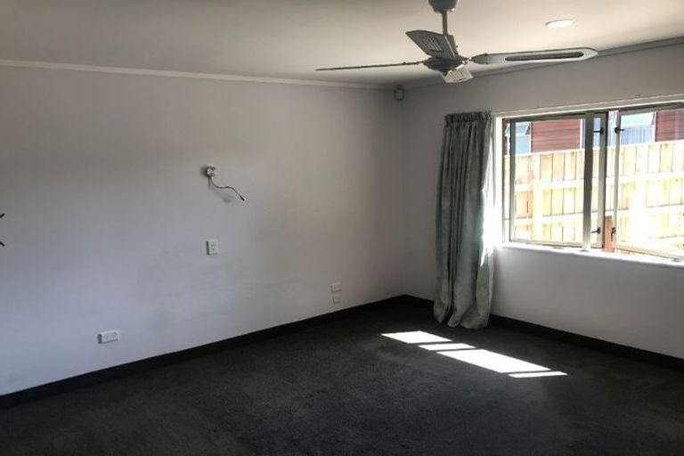 Photo of property in 31a Ruapehu Street, Paraparaumu, 5032