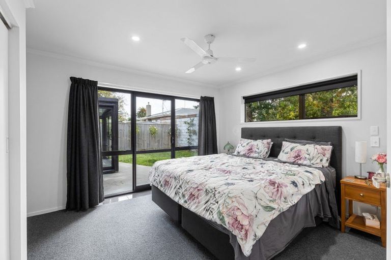 Photo of property in 1 Tern Place, Hokowhitu, Palmerston North, 4410