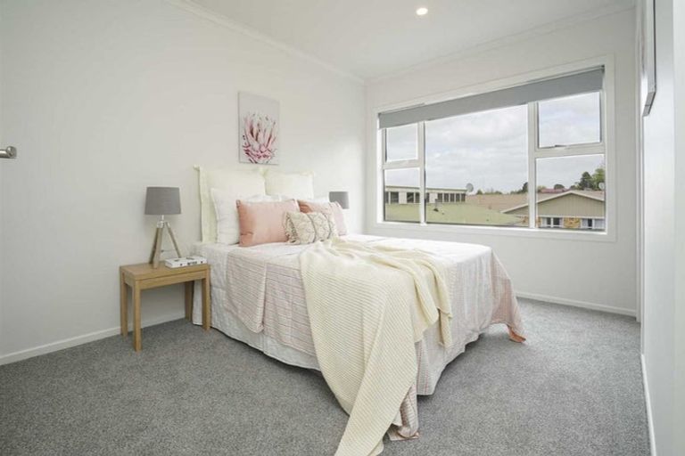 Photo of property in 5/12 Scotland Place, Hillcrest, Hamilton, 3216