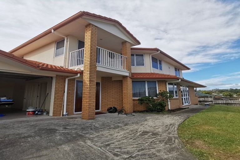 Photo of property in 3 Andover Way, Goodwood Heights, Auckland, 2105