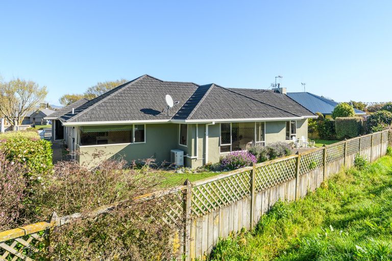 Photo of property in 34 Washington Parade, Milson, Palmerston North, 4414