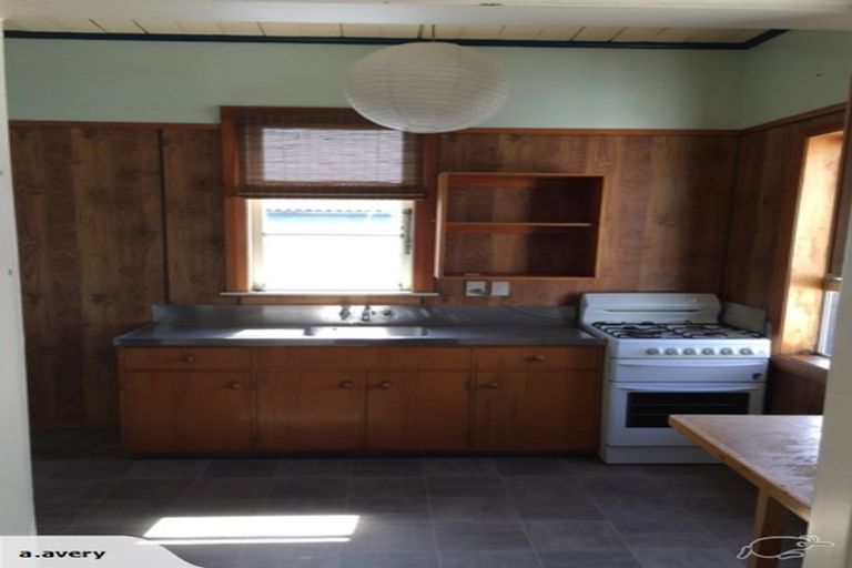 Photo of property in 8a Gordon Street, Newtown, Wellington, 6021