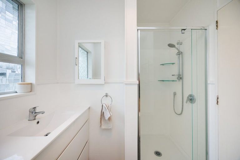 Photo of property in 6 Rennie Avenue, Milson, Palmerston North, 4414