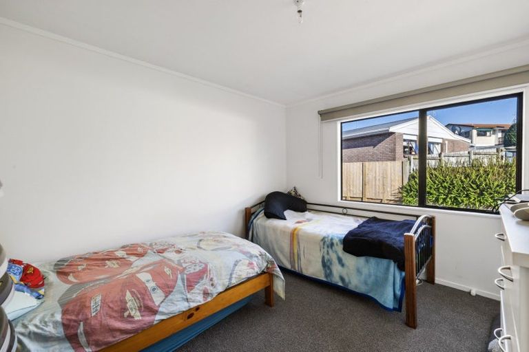 Photo of property in 2/56 Heron Avenue East, Matua, Tauranga, 3110