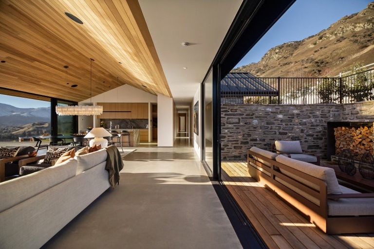Photo of property in 83 Sicilian Lane, Lake Hayes, Queenstown, 9371