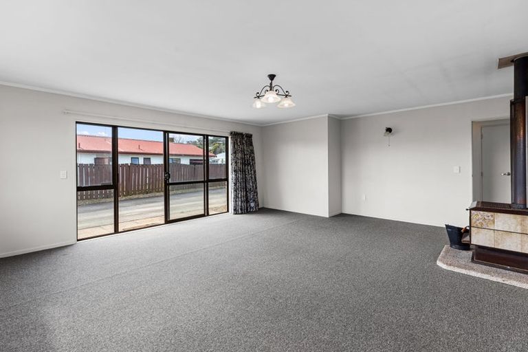 Photo of property in 402a Ngatai Road, Bellevue, Tauranga, 3110