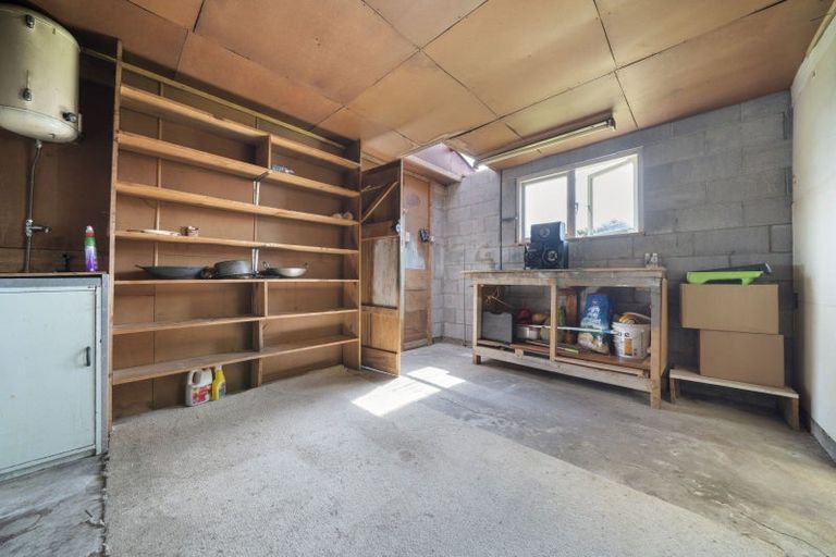 Photo of property in 14 Belfast Place, Roslyn, Palmerston North, 4414