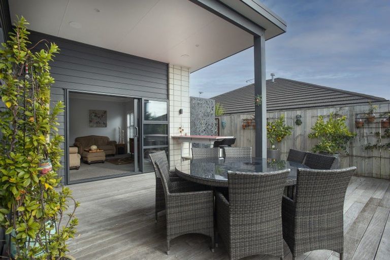 Photo of property in 47 Excelsa Place, Papamoa Beach, Papamoa, 3118