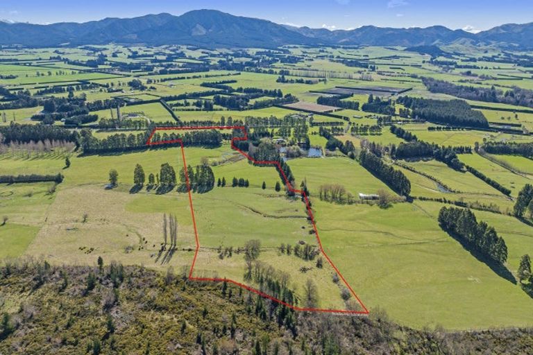 Photo of property in 128 Garrymere Road, Okuku, Rangiora, 7473