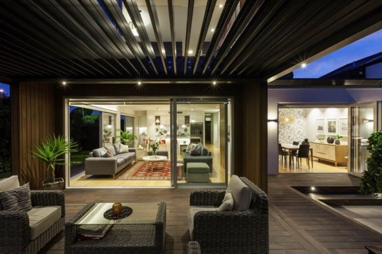 Photo of property in 143 Mays Road, St Albans, Christchurch, 8052