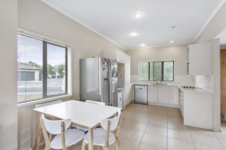 Photo of property in 21 Skip Lane, East Tamaki, Auckland, 2013