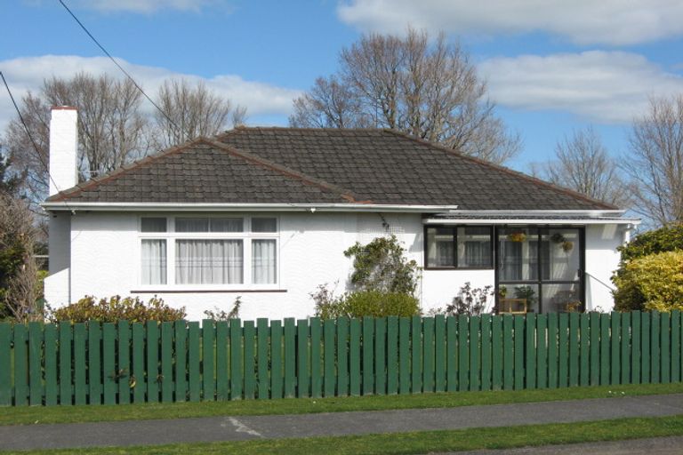 Photo of property in 23 Flower Street, Bulls, 4818