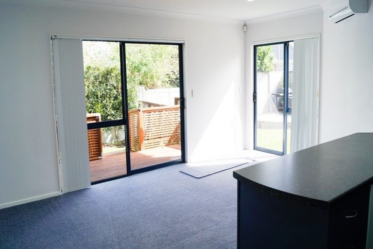 Photo of property in 1c Estuary Views, Shelly Park, Auckland, 2014