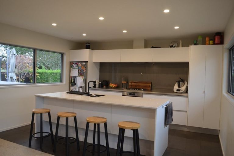 Photo of property in 109a Wairau Road, Oakura, 4314