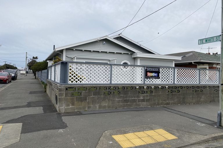 Photo of property in 158 Rongotai Road, Kilbirnie, Wellington, 6022