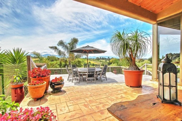 Photo of property in 35 Lacebark Lane, Woodridge, Wellington, 6037