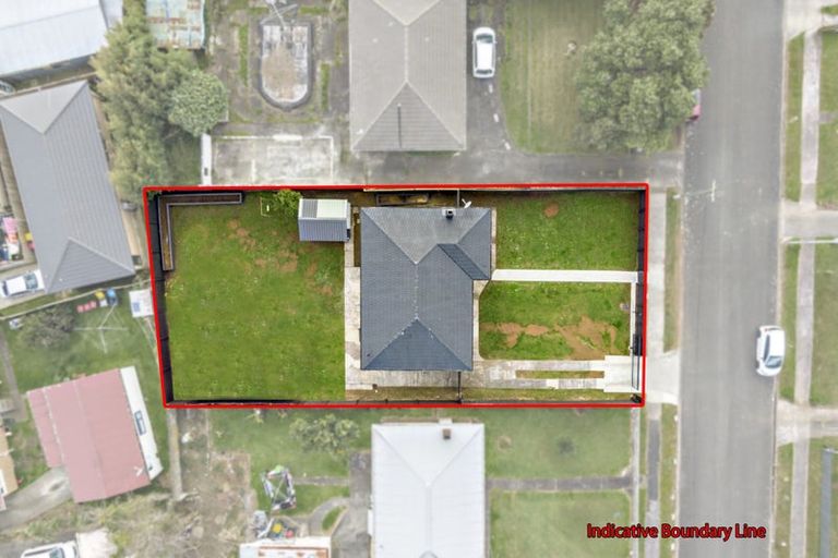 Photo of property in 19 Awatere Street, Clover Park, Auckland, 2023