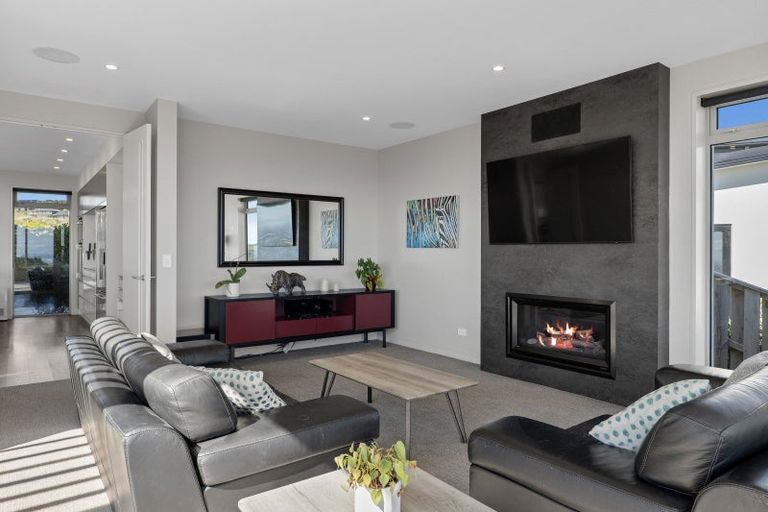 Photo of property in 21 Parkridge Place, Mount Pleasant, Christchurch, 8081