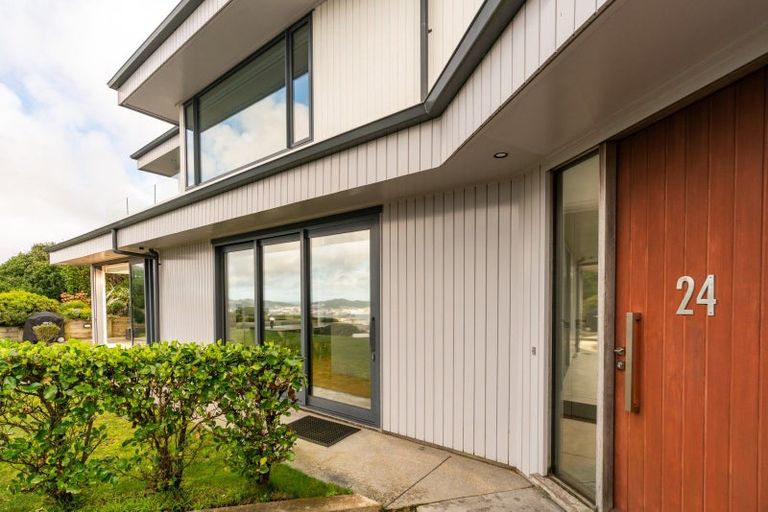 Photo of property in 24 Punjab Street, Khandallah, Wellington, 6035