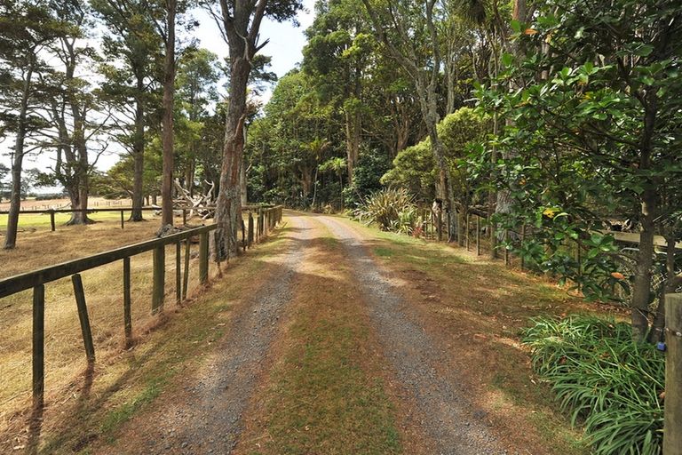 Photo of property in 22 Brookside Road, Glenbrook, Waiuku, 2681