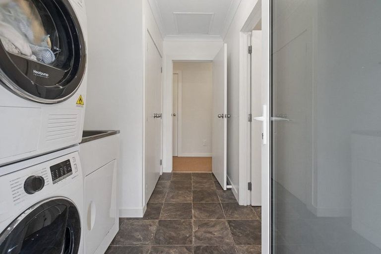 Photo of property in 3b Upham Terrace, Roslyn, Palmerston North, 4414