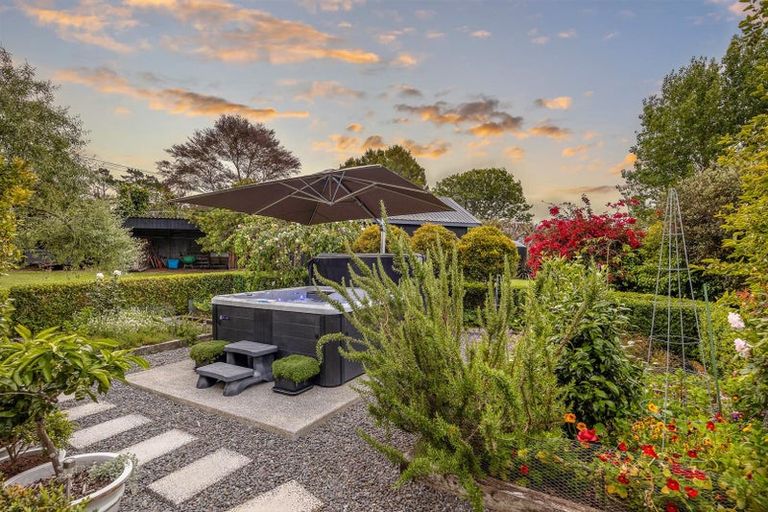 Photo of property in 5 Dysart Lane, Kumeu, 0891