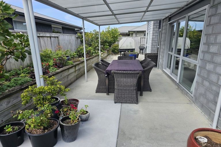 Photo of property in 19 Piata Street, Papamoa Beach, Papamoa, 3118