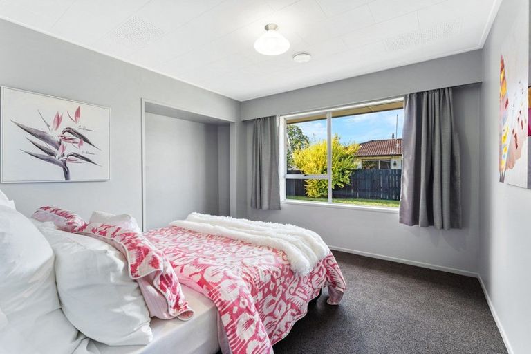 Photo of property in 21 Wickliffe Street, Mosgiel, 9024