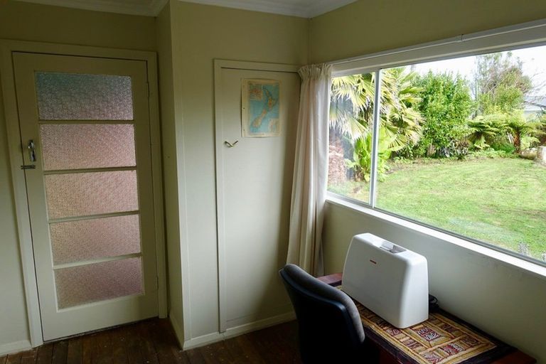 Photo of property in 13 Wharf Road, Karamea, 7893