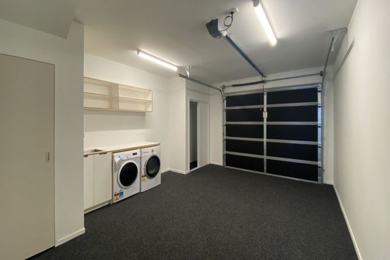 Photo of property in 588b Te Atatu Road, Te Atatu Peninsula, Auckland, 0610