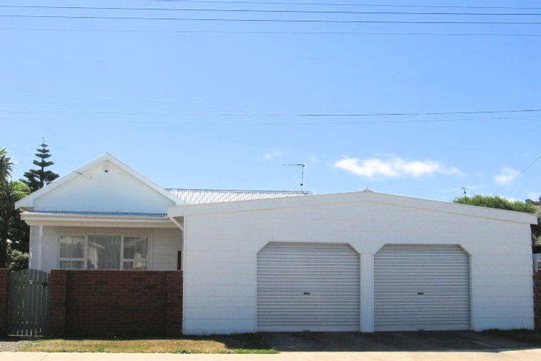 Photo of property in 9 Puriri Street, Miramar, Wellington, 6022