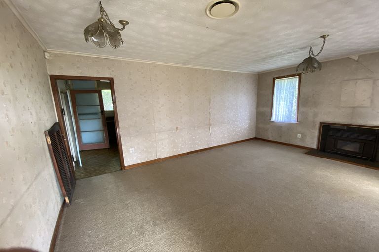 Photo of property in 16 Noel Burnside Road, Wiri, Auckland, 2025