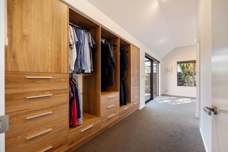 Photo of property in 18 Alpha Avenue, Strowan, Christchurch, 8052