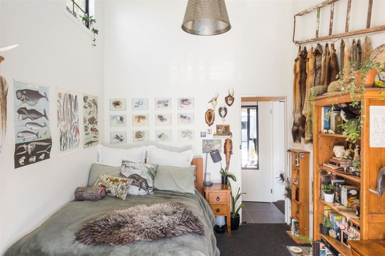 Photo of property in 47 Rangitane Street, Palmerston North, 4414