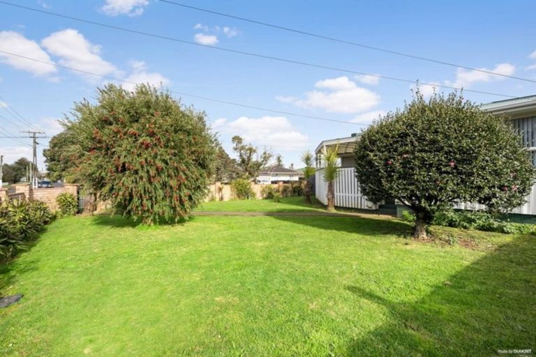 Photo of property in 30 James Street, Mangere East, Auckland, 2024