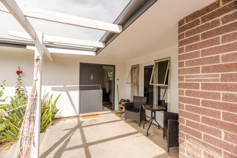 Photo of property in 72 Neplusultra Street, Cromwell, 9310