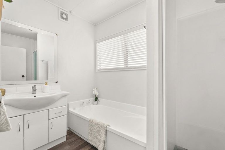 Photo of property in 223b Waihi Road, Judea, Tauranga, 3110