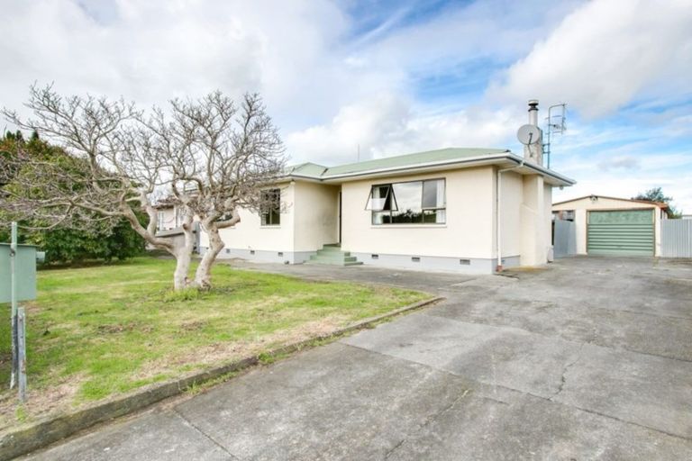 Photo of property in 13 Darwin Crescent, Maraenui, Napier, 4110
