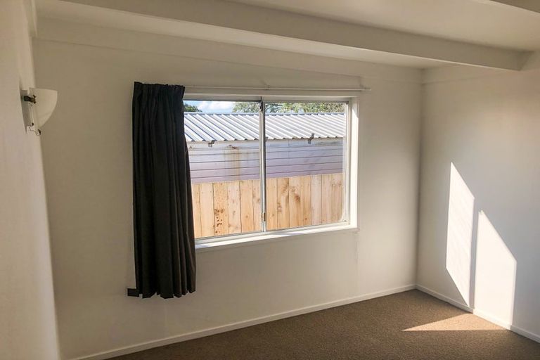 Photo of property in 151 Bruce Mclaren Road, Henderson, Auckland, 0612