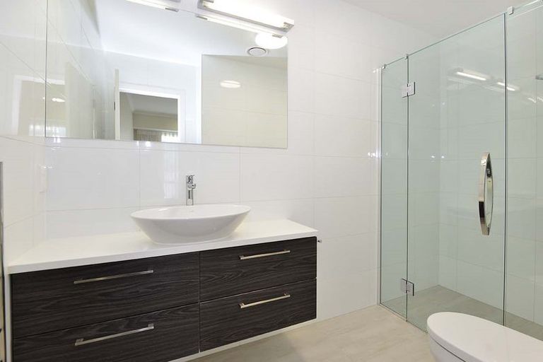 Photo of property in 68 Panorama Heights, Orewa, 0931