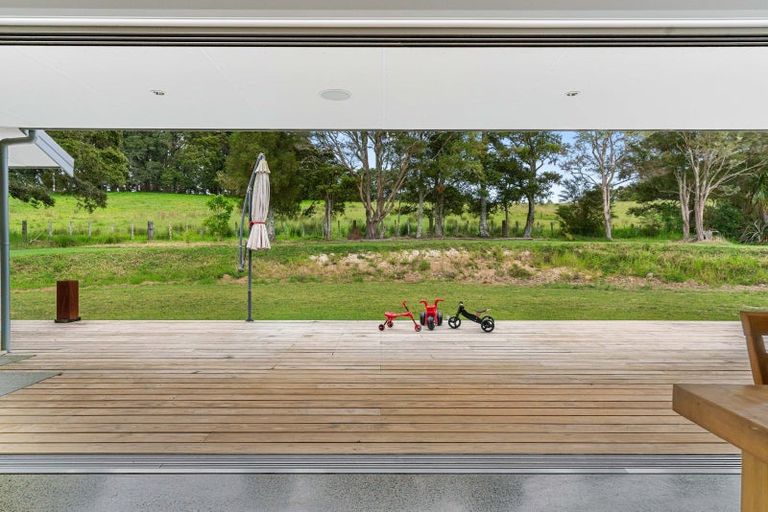 Photo of property in 395 Tangihua Road, Maungakaramea, Whangarei, 0178