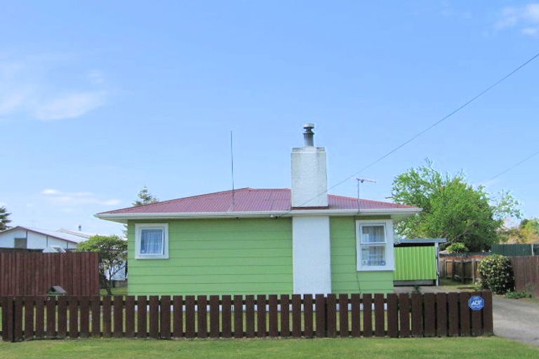Photo of property in 3 Grayson Avenue, Mangakakahi, Rotorua, 3015