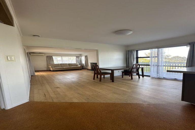 Photo of property in 5 Riverhills Avenue, Pakuranga Heights, Auckland, 2010