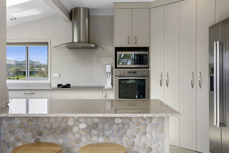 Photo of property in 13 Pokaka Crescent, Wharewaka, Taupo, 3330