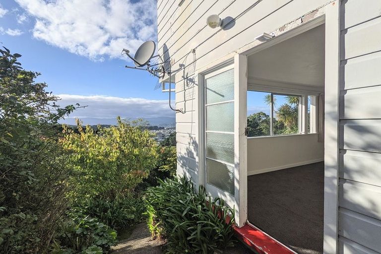 Photo of property in 3 Asquith Terrace, Brooklyn, Wellington, 6021