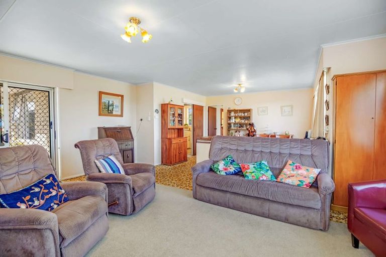 Photo of property in 102 Matai Street, Castlecliff, Whanganui, 4501